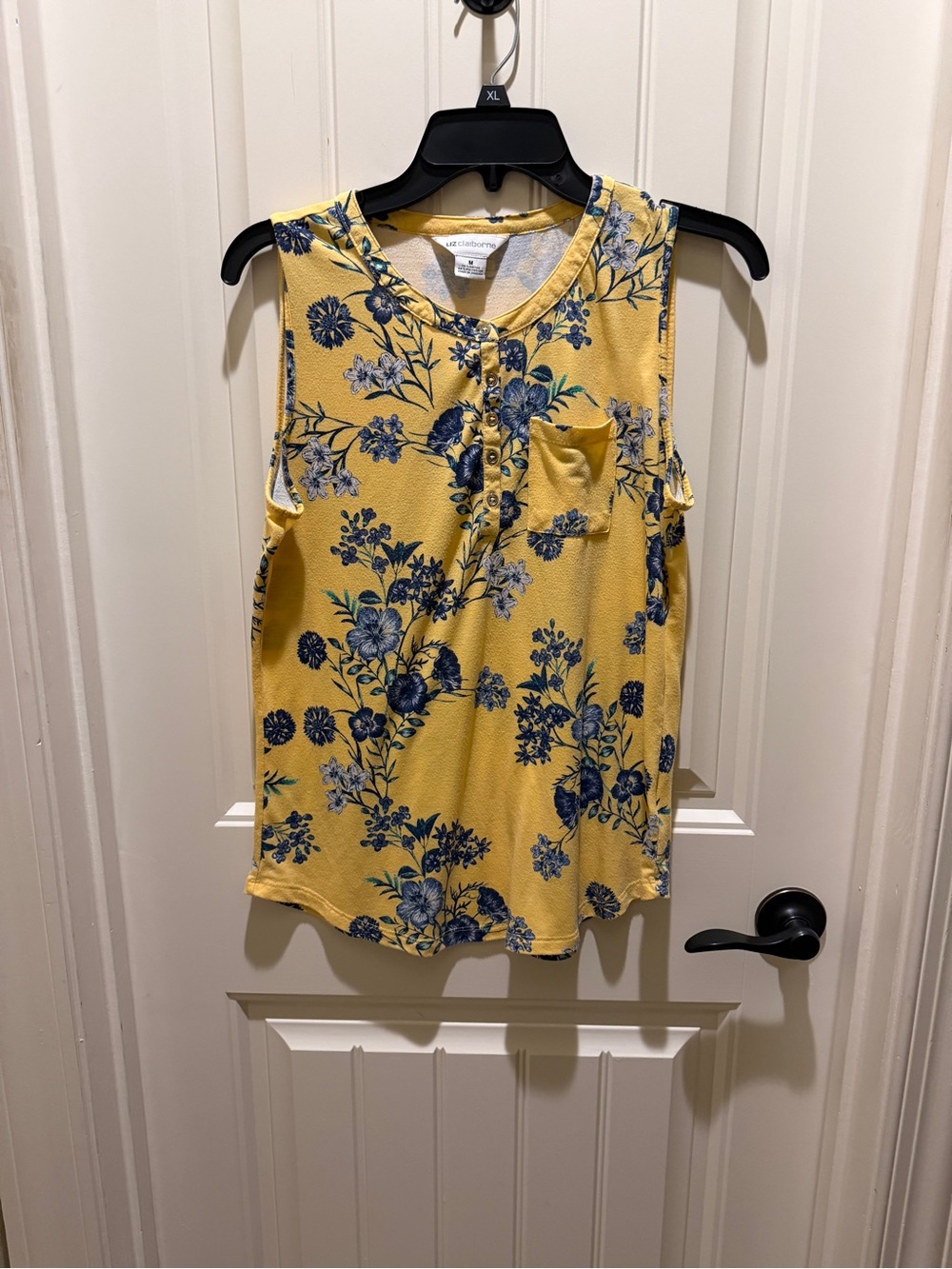 Liz Claiborne Yellow Floral Sleeveless Henley Top